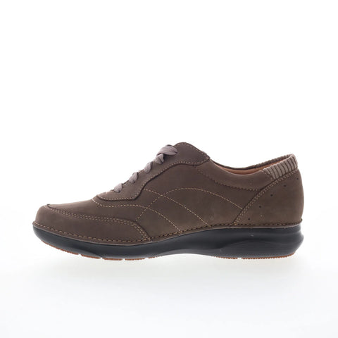 Clarks Appley Tie 26162050 Womens Brown Nubuck Lifestyle Sneakers Shoes
