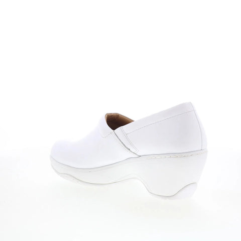 Nurse Mates Bryar 251304 Womens White Loafers & Slip Ons Casual Shoes