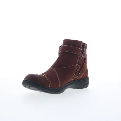 Clarks Carleigh Dalia 26175038 Womens Red Narrow Ankle & Booties Boots