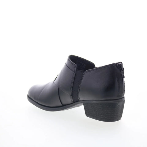 Clarks Charlten Gema 26179568 Womens Black Wide Ankle & Booties Boots