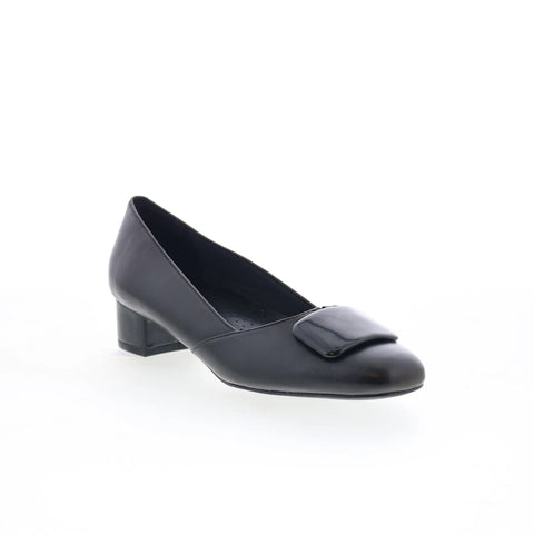 Trotters Delse T1852-001 Womens Black Leather Slip On Pumps Heels Shoes