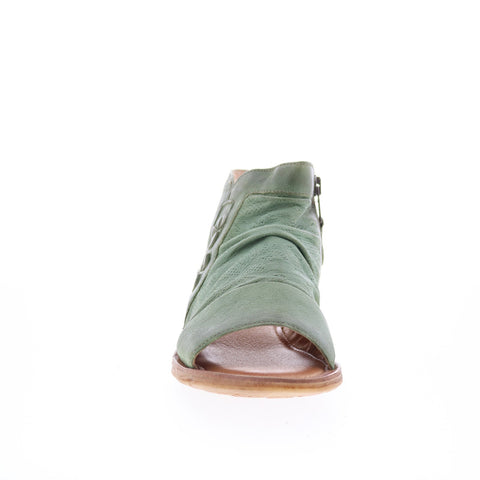 Miz Mooz Flaire Womens Green Leather Zipper Strap Sandals Shoes