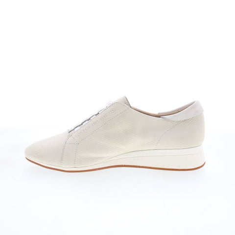 Hush Puppies Evaro Slip On HW06297-110 Womens Beige Lifestyle Sneakers Shoes