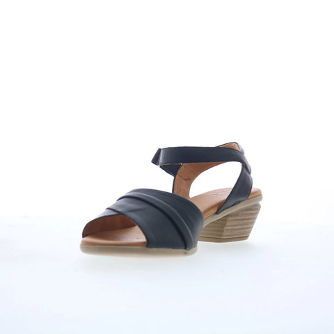 Miz Mooz Kacie Womens Black Leather Strap Heeled Sandals Shoes