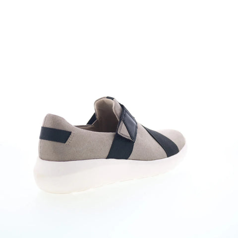 Clarks Kayleigh Charm 26164220 Womens Gray Mesh Lifestyle Sneakers Shoes