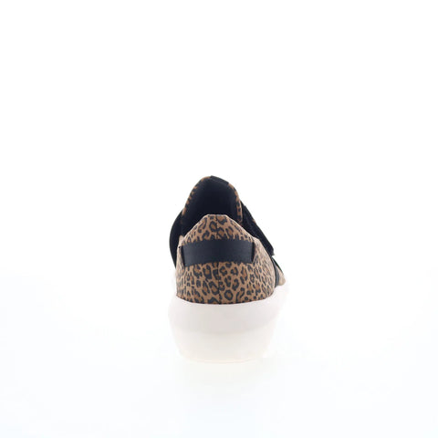 Clarks Kayleigh Charm 26164234 Womens Brown Lifestyle Sneakers Shoes