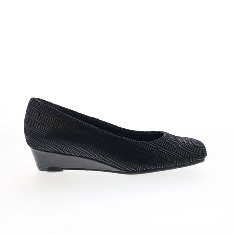 Trotters Lauren T1110-001 Womens Black Leather Slip On Loafer Flats Shoes