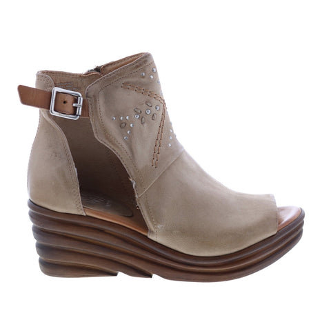 Miz Mooz Atlas M29009 Womens Gray Leather Hook & Loop Wedges Sandals Shoes
