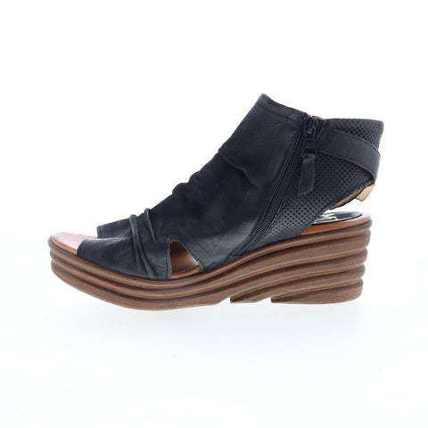 Miz Mooz Anastasia M29015-101-6002 Womens Black Leather Wedges Sandals Shoes