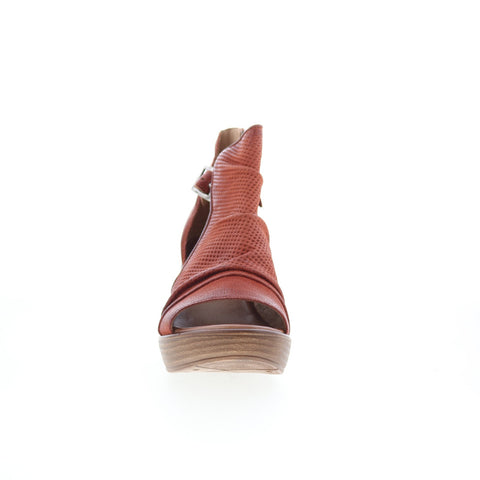 Miz Mooz Starfire P64011-101-6970 Womens Brown Leather Wedges Sandals Shoes