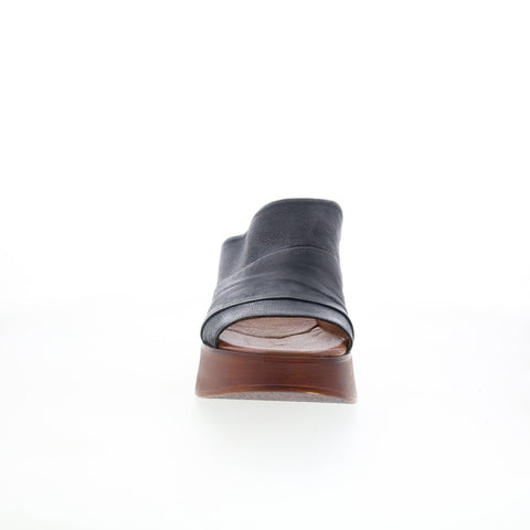 Miz Mooz Ginna P65003-101-6002 Womens Black Leather Slides Sandals Shoes