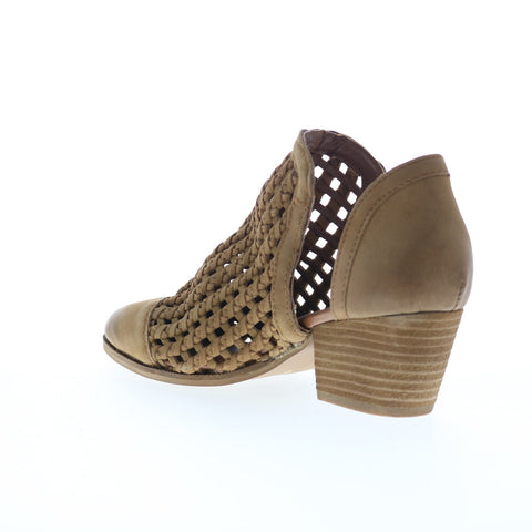 Sbicca Sycamore PS300 Womens Brown Leather Slip On Ankle & Booties Boots