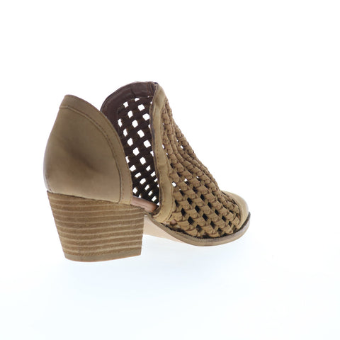 Sbicca Sycamore PS300 Womens Brown Leather Slip On Ankle & Booties Boots