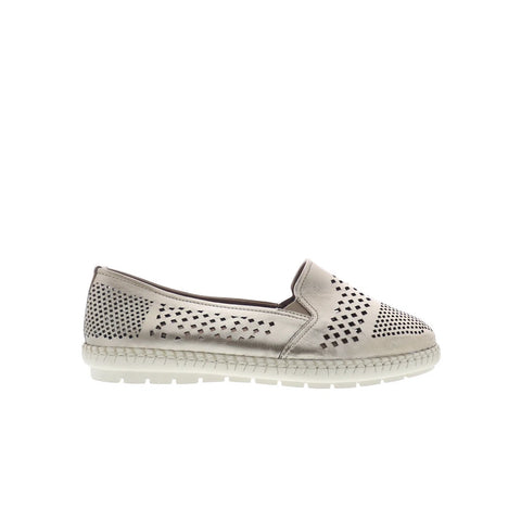 Trotters Royal T2319-719 Womens Silver Leather Slip On Loafer Flats Shoes