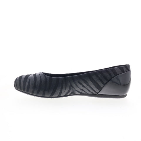 Softwalk Sonoma S1862-941 Womens Black Narrow Leather Ballet Flats Shoes