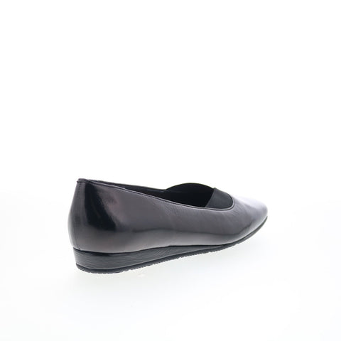SoftWalk Viana S2217-005 Womens Black Leather Slip On Ballet Flats Shoes