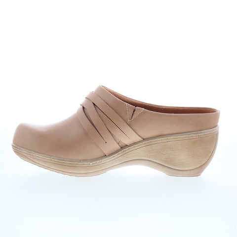 SoftWalk Mackay S2226-253 Womens Brown Leather Slip On Clog Flats Shoes