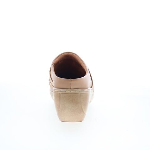 SoftWalk Mackay S2226-253 Womens Brown Leather Slip On Clog Flats Shoes