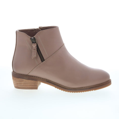 SoftWalk Roselle S2256-063 Womens Brown Leather Ankle & Booties Boots