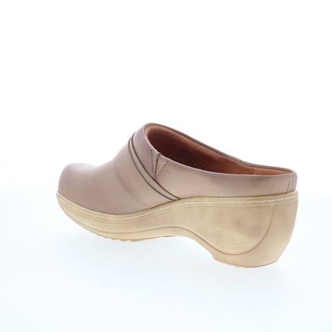 SoftWalk Macintyre S2361-117 Womens Brown Leather Clog Flats Shoes