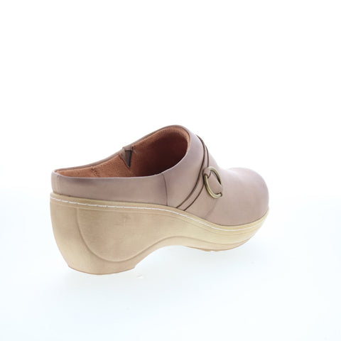 SoftWalk Macintyre S2361-117 Womens Brown Leather Clog Flats Shoes