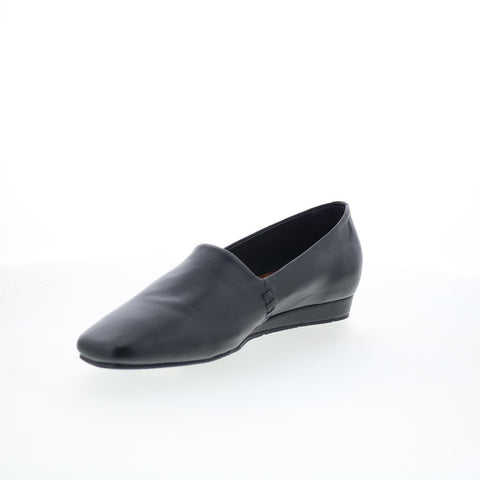 SoftWalk Vale S2368-001 Womens Black Leather Slip On Loafer Flats Shoes