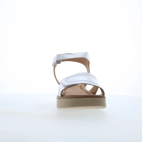 Miz Mooz Stunner Womens Silver Leather Strap Sandals Shoes