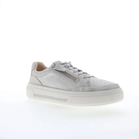 Clarks Suttyn Wesley 26184150 Womens Silver Suede Loafer Flats Shoes