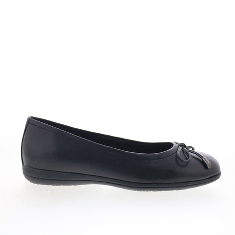 Trotters Dellis T2054-001 Womens Black Leather Slip On Ballet Flats Shoes