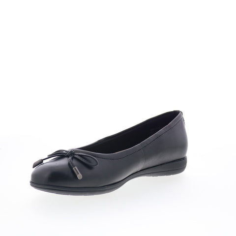 Trotters Dellis T2054-001 Womens Black Leather Slip On Ballet Flats Shoes
