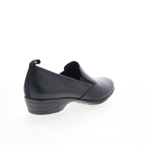 Trotters Reggie T2065-001 Womens Black Leather Slip On Loafer Flats Shoes
