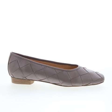 Trotters Hanny T2125-117 Womens Gray Leather Slip On Ballet Flats Shoes