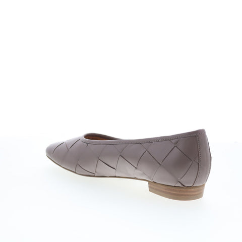 Trotters Hanny T2125-117 Womens Gray Leather Slip On Ballet Flats Shoes