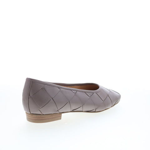 Trotters Hanny T2125-117 Womens Gray Leather Slip On Ballet Flats Shoes