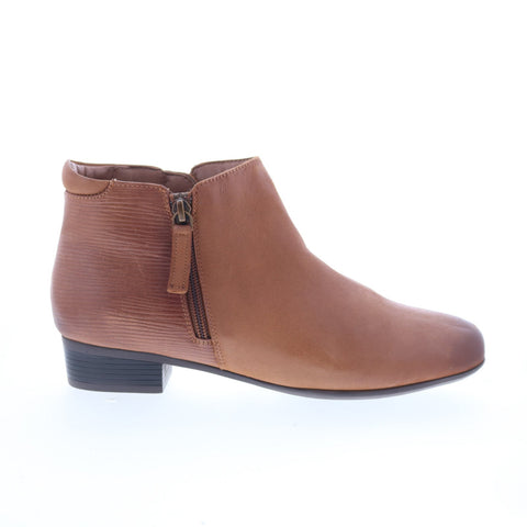 Trotters Major Embossed T2368-215 Womens Brown Leather Ankle & Booties Boots