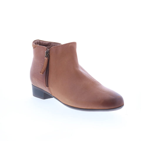 Trotters Major Embossed T2368-215 Womens Brown Leather Ankle & Booties Boots