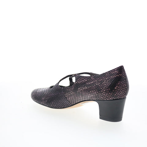 Trotters Jamie T2481-746 Womens Black Leather Slip On Pumps Heels Shoes