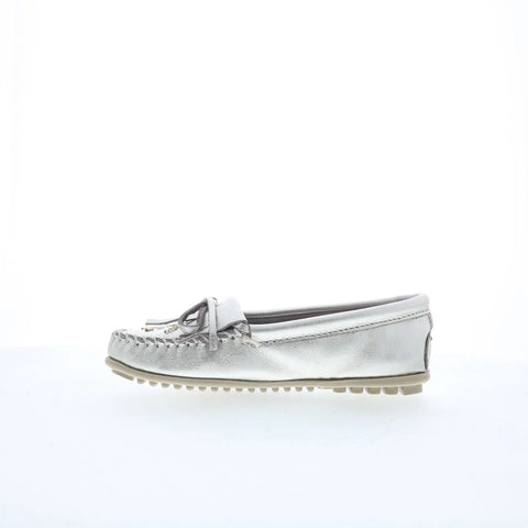 Minnetonka Thunderbird Animikii 627TB Womens Silver Loafer Flats Shoes