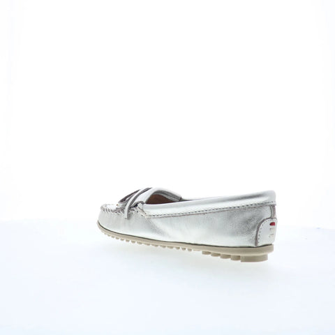 Minnetonka Thunderbird Animikii 627TB Womens Silver Loafer Flats Shoes