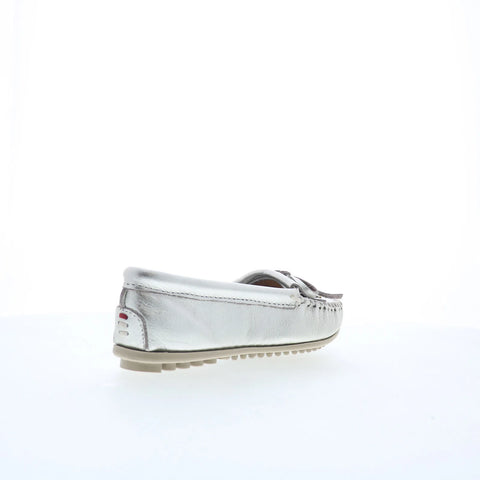 Minnetonka Thunderbird Animikii 627TB Womens Silver Loafer Flats Shoes