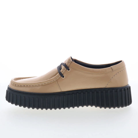 Clarks Torhill Bee 26179109 Womens Beige Patent Leather Oxford Flats Shoes