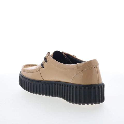 Clarks Torhill Bee 26179109 Womens Beige Patent Leather Oxford Flats Shoes
