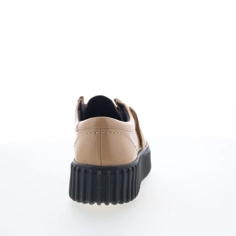 Clarks Torhill Bee 26179109 Womens Beige Patent Leather Oxford Flats Shoes