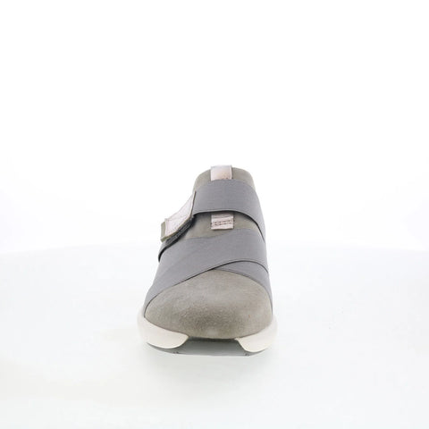 Clarks Un Rio Strap 26162414 Womens Gray Leather Lifestyle Sneakers Shoes