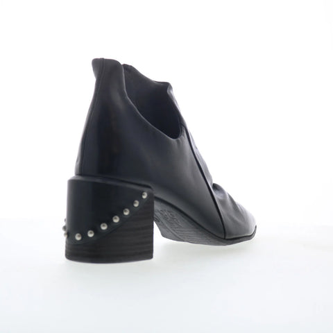 A.S. 98 Vince Womens Black Leather Zipper Ankle & Booties Boots