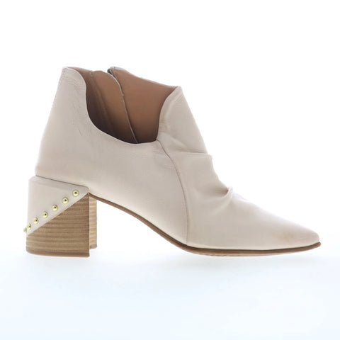 A.S. 98 Vince Womens Beige Leather Zipper Ankle & Booties Boots