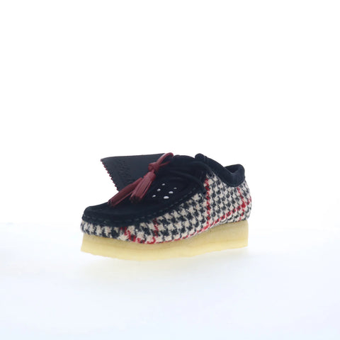 Clarks Wallabee 26182802 Womens Black Suede Lace Up Oxford Flats Shoes