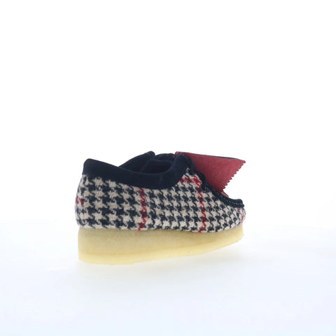 Clarks Wallabee 26182802 Womens Black Suede Lace Up Oxford Flats Shoes