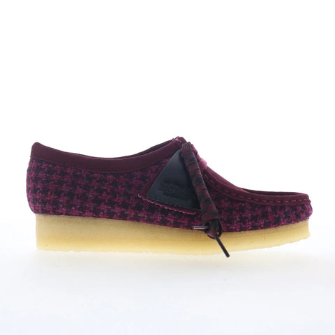 Clarks Wallabee 26183573 Womens Purple Suede Lace Up Oxford Flats Shoes