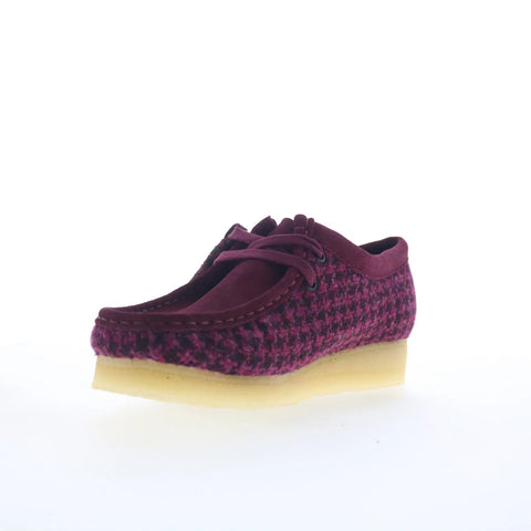 Clarks Wallabee 26183573 Womens Purple Suede Lace Up Oxford Flats Shoes